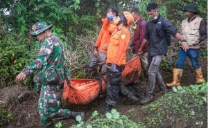 Death Toll Rises to 22 in Indonesia's Mount Marapi Eruption